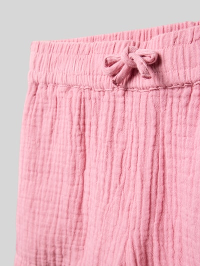Produktfoto, Regular Fit Bermudas aus reiner Baumwolle Modell 'THYRA' von Only, Optik: Unifarben, Rosa, Struktur mit feiner Faltung, elastischer Bund, seitliche Eingrifftaschen, Material: reine Baumwolle.