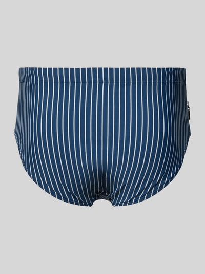 Produktfoto, Badehose im Allover-Look mit Reißverschlusstasche von Schiesser, blaue Grundfarbe, weiße Streifen, körpernahe Passform, elastischer Bund
