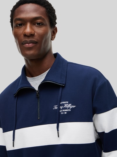 Tommy Hilfiger Relaxed Fit Troyer aus Baumwoll-Mix mit Tunnelzug Dunkelblau 3