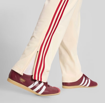 adidas Originals Sweathose mit Kontraststreifen Modell 'FIREBIRD TT' Offwhite 5