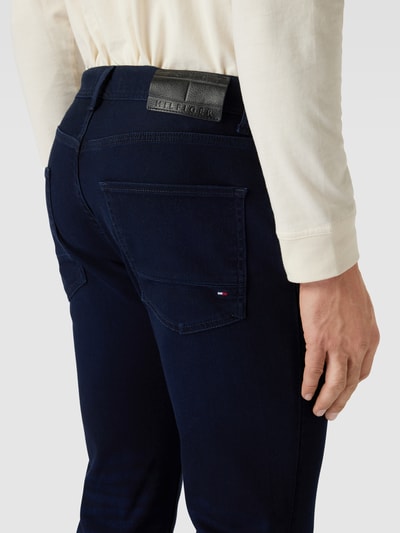 Tommy Hilfiger Straight Fit Jeans im 5-Pocket-Design Modell 'DENTON' Dunkelblau 3