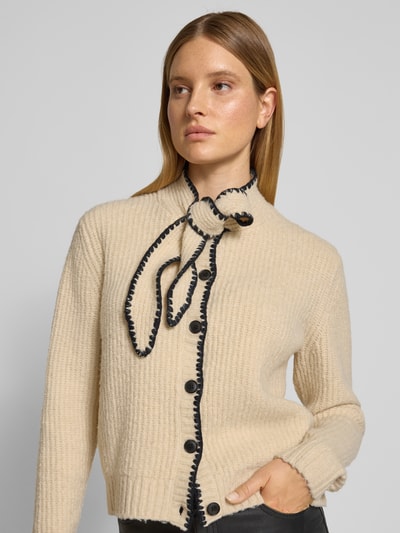 Jake*s Casual Strickjacke mit Schluppe und Knopfverschluss Ecru 3