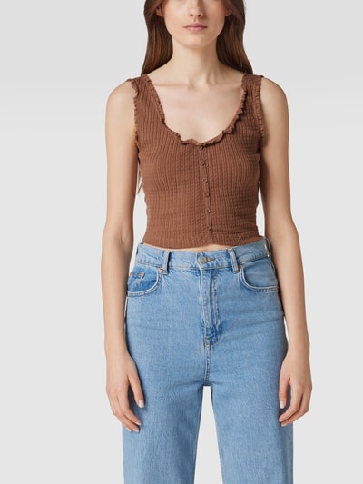 Review Crop Top mit Rüschen-Details Taupe 4