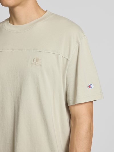 CHAMPION T-Shirt mit Logo-Badge Beige 3