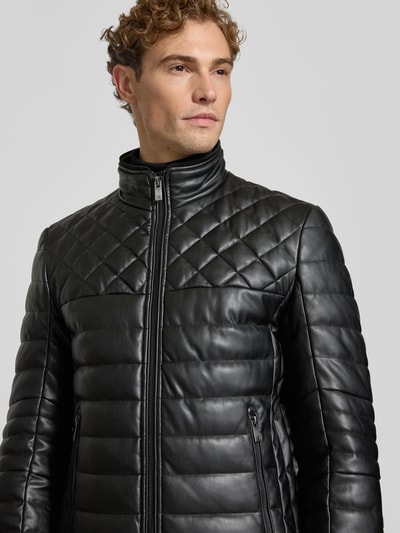 Christian Berg Men Regular Fit Jacke in Stepp-Optik Black 3