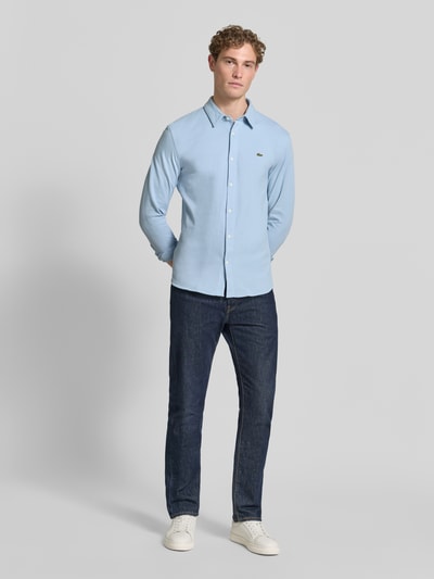 Lacoste Slim Fit Freizeithemd aus reiner Baumwolle Hellblau 1