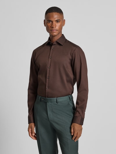 Christian Berg Men Regular Fit Business-Hemd aus reiner Baumwolle mit Kentkragen Mittelbraun 4