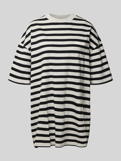 Produktfoto, Oversized T-Shirt mit Label-Print von Karo Kauer in Schwarz-Weiß mit Streifenmuster aus reiner Baumwolle, Rundhalsausschnitt