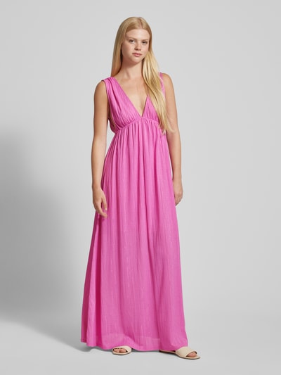 Gina Tricot Maxikleid mit Strukturmuster Modell 'Deep' Pink 4