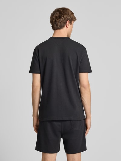 Tommy Jeans Regular Fit T-Shirt aus Baumwoll-Mix Black 5