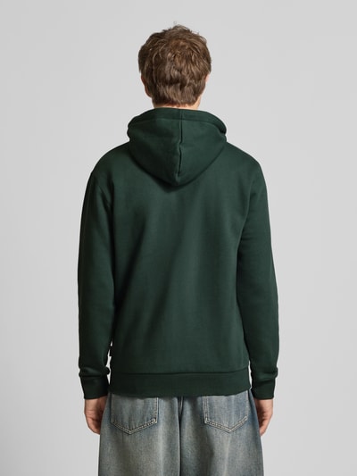Only & Sons Bluza z kapturem o kroju regular fit z mieszanki bawełny model ‘CERES’ Ciemnozielony 5
