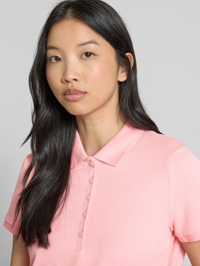 Christian Berg Woman Poloshirt mit kurzer Knopfleiste Pink 3