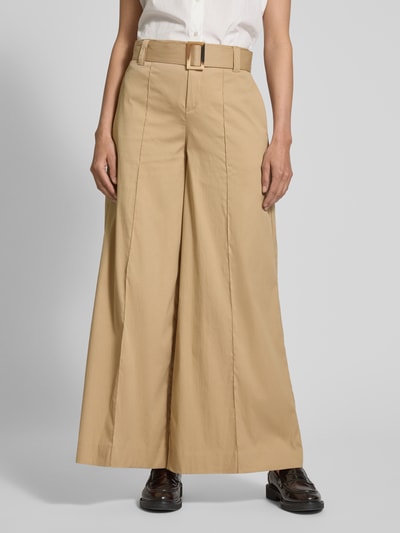 MAC Stoffhose mit Gürtel und Eingrifftaschen Modell 'Carletta' Beige 4