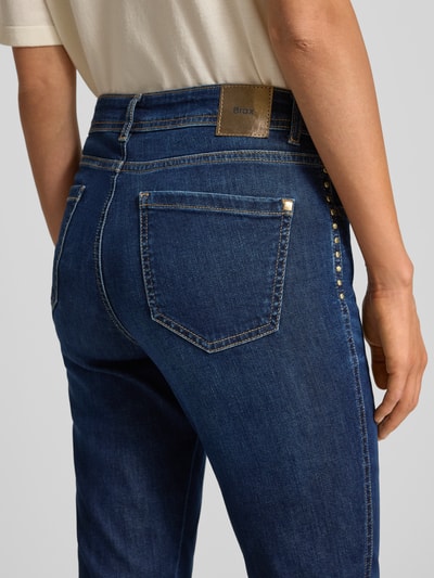 Brax Jeansy o rozkloszowanym kroju z 5 kieszeniami model ‘Shakira’ Ciemnoniebieski 3
