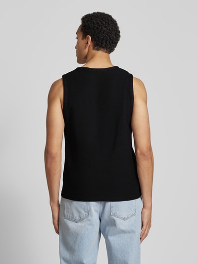 REVIEW Top mit Rundhalsausschnitt Black 5