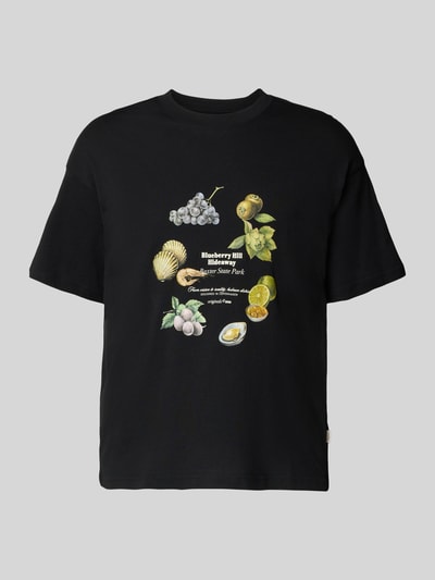 Produktfoto, Herren T-Shirt mit Rundhalsausschnitt von Jack & Jones in Schwarz aus reiner Baumwolle, Regular-Fit, Print, Rückenlänge 70 cm.