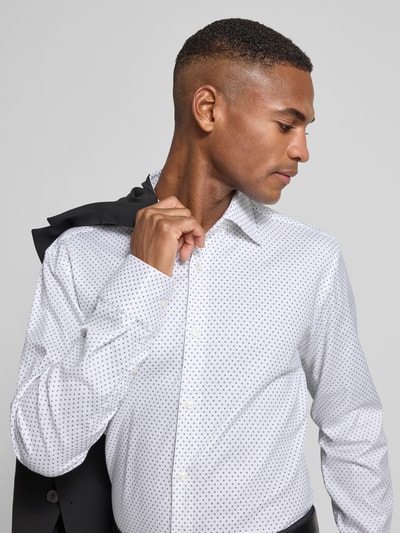 BOSS Koszula biznesowa o kroju regular fit z mieszanki bawełny model ‘JOE’ Biały 3