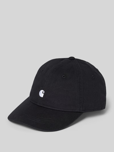 Produktfoto, Base Cap mit Logo-Stitching Modell 'Madison' von Carhartt Work In Progress aus Reine Baumwolle mit Strapback-Verschluss, schwarze Farbe, geschwungene Form, feine Stoffstruktur.