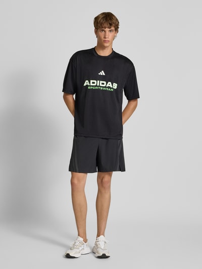 adidas Sportswear T-Shirt mit Label-Print Black 1