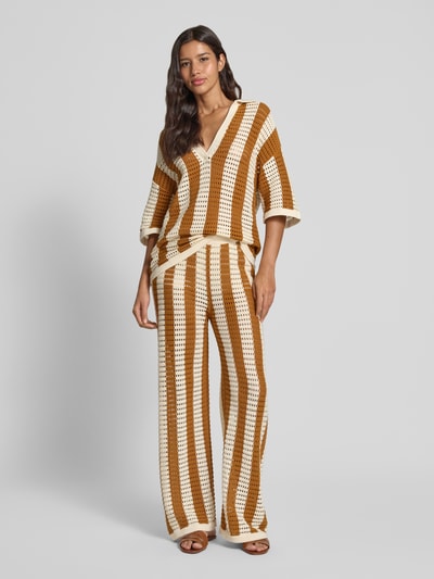 P&C* curated by Anna Schürrle Straight Leg Strickhose mit Lochmuster Camel 1