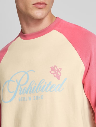 PROHIBITED Oversized T-Shirt mit Label-Print Rot 3