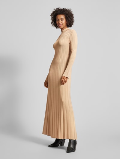 Ivy Oak Maxi-jurk met opstaande kraag, model 'KOURTNEY' Camel - 1