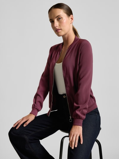 VERO MODA Bluzon o kroju regular fit z zamkiem błyskawicznym model ‘COCO’ Bordowy 3