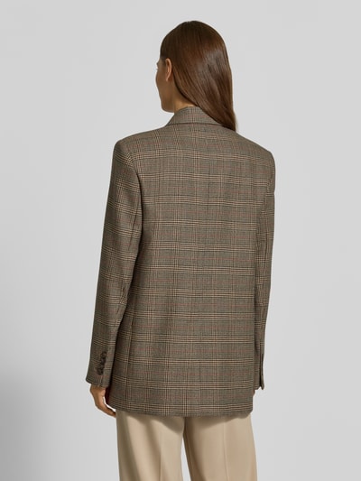 Vrouwenmodel draagt Regular fit longblazer uit pure scheerwol model 'TALCA' van Max Mara, geruite stof in bruin, Dames longblazer, volledige lichaamsweergave achterkant.