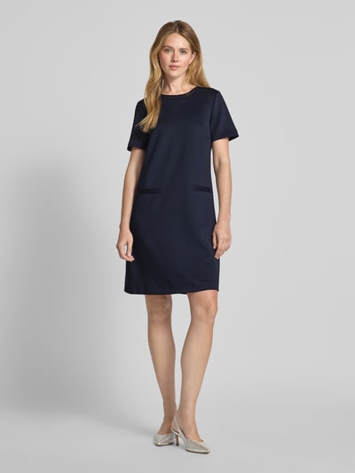 Christian Berg Woman Selection Knielanges Kleid mit Rundhalsausschnitt Marine 1