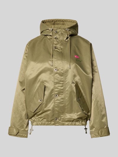 Produktfoto, Windbreaker mit Logo-Print von Kenzo in Olivgrün, Kapuze mit Tunnelzug, Eingrifftaschen, glänzende Textur, Relaxed Fit