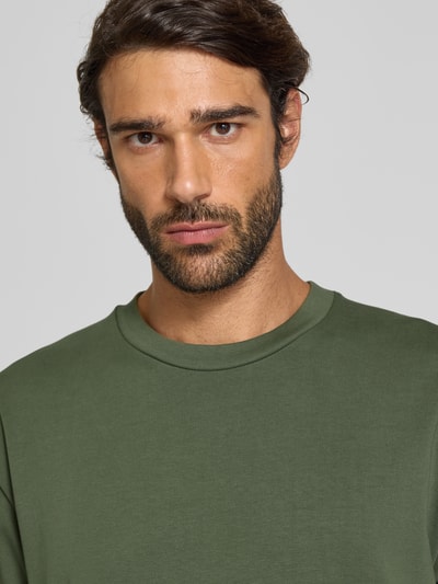Lindbergh Oversized T-Shirt mit Rundhalsausschnitt Oliv 3