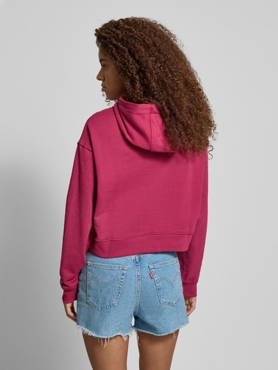 Tommy Jeans Cropped Hoodie mit Label-Print Bordeaux 5