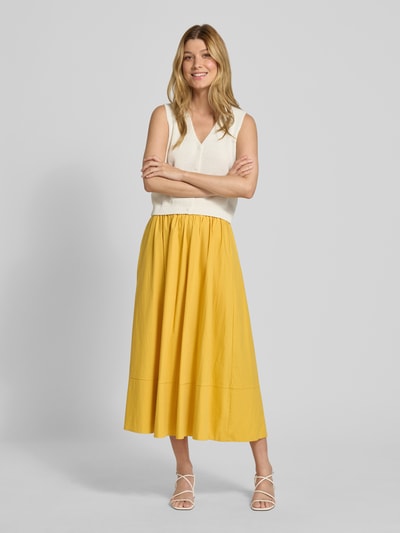 Mango Weste mit V-Ausschnitt Modell 'PALOMA' Offwhite 1