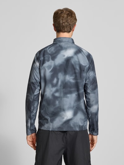 Nike Training kurtka treningowa o kroju regular fit z nadrukiem z logo model 'MILER' Czarny 5