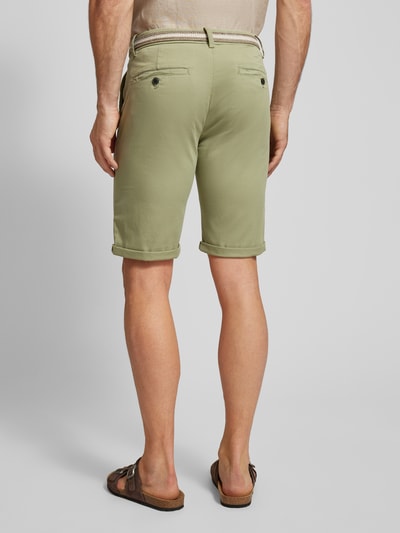 Lindbergh Slim Fit Bermudas mit Gürtel Oliv 5