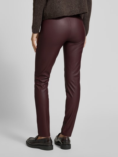 MM Spodnie o kroju slim fit z imitacji skóry z elastycznym pasem model ‘ECHO’ Oberżynowy 5