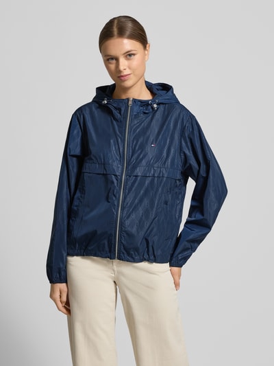 Tommy Hilfiger Wiatrówka o kroju regular fit z kapturem Granatowy 4