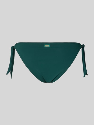 Productfoto, groene Bikini-Hose met sierbies van elastische materiaalmix, model 'Dasia' van Banana Moon, stitching-details
