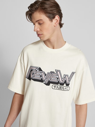REVIEW T-Shirt mit Label-Stitching Offwhite 3
