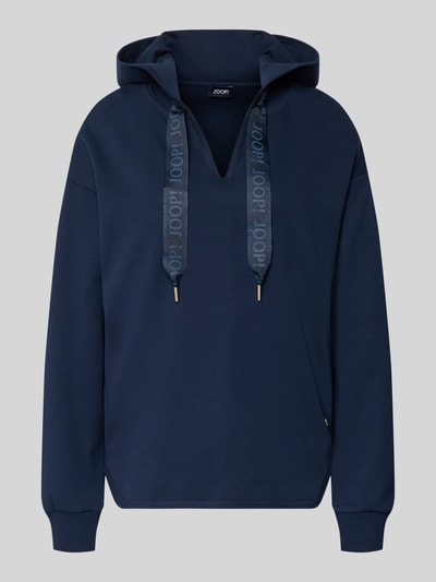 Produktfoto, Oversized Hoodie aus Baumwoll-Mix Modell 'Tristani' von JOOP!, dunkelblau, mit Kapuze, V-Ausschnitt, Seitenschlitze, Eingrifftaschen