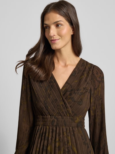 Jake*s Collection Midi-jurk met plissévouwen en V-hals Donkerbruin - 3