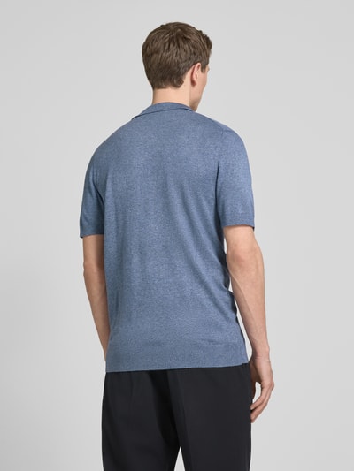 Lindbergh Slim Fit Poloshirt mit V-Ausschnitt Modell 'Ecovero' Rauchblau 5