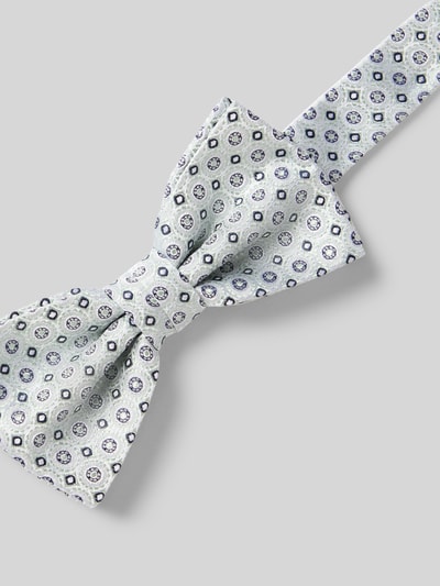 Produktfoto, Fliege und Einstecktuch im Set aus reiner Seide von Prince Bowtie, hellgrau gemustert, klassische Form, elegante Textur