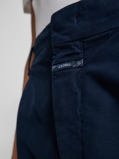 Closed Stoffhose mit Label-Detail Dunkelblau 3