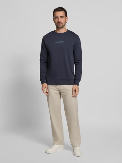 Lindbergh Sweatshirt mit Rundhalsausschnitt und Logo-Print Dunkelblau 1