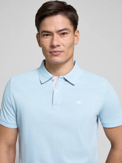 Tom Tailor Regular Fit Poloshirt aus Baumwoll-Piqué mit Logo-Stitching Hellblau 3