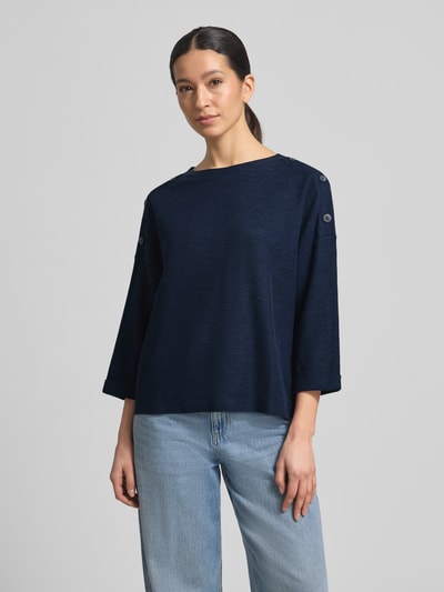 Vrouwenmodel draagt Loose Fit 3/4-shirt uit katoenmix met modal-aandeel van Tom Tailor, look: effen, boothals, piqué, Ganzkörperansicht van voren.