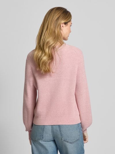 Christian Berg Woman Oversized Strickpullover aus Viskose-Mix mit Rundhalsausschnitt Altrosa Melange 5