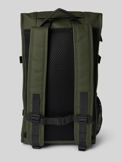 RAINS Rucksack mit Brustgurt Modell 'Trail Mountaineer' Oliv 4