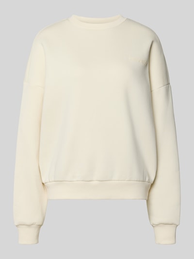 Produktfoto, Basic Sweater mit Rundhalsausschnitt und Bündchen am Ärmel von Review, krój oversized, okrągły dekolt, prążkowane wykończenia, nadruk z logo, wyhaftowane logo, miękka kremowa tkanina, tekstura gładka